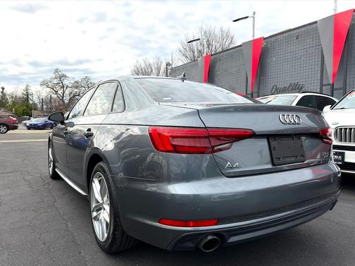 2017 Audi A4 Season of Audi ultra Premium