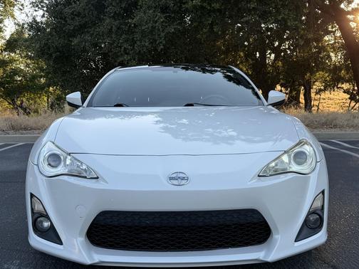 Whiteout 2013 Scion FR-S Base