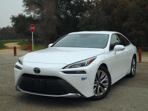 2021 Toyota Mirai Base