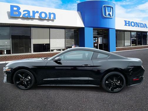 2021 Ford Mustang EcoBoost