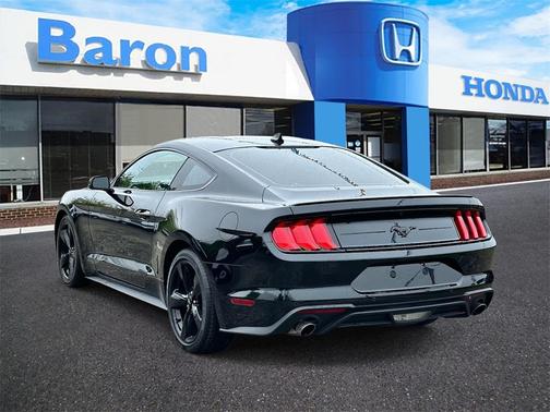 2021 Ford Mustang EcoBoost