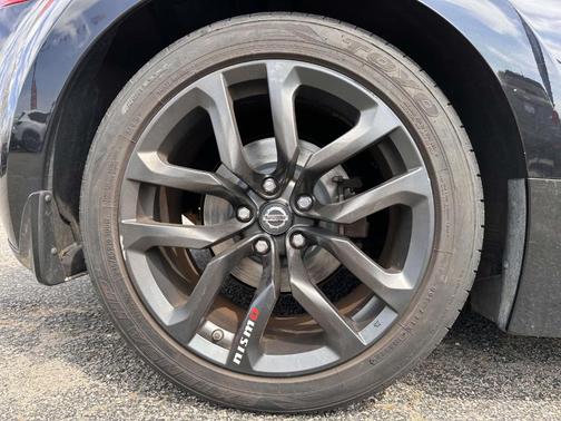 Magnetic Black 2019 Nissan 370Z Base