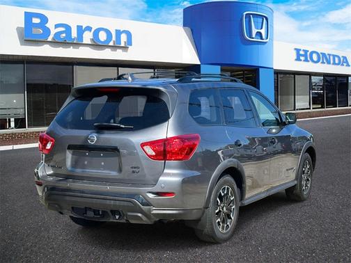 2019 Nissan Pathfinder SV