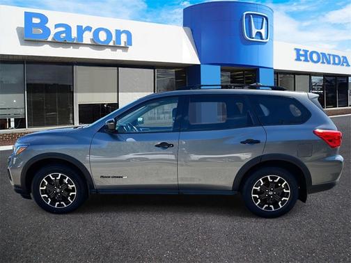 2019 Nissan Pathfinder SV