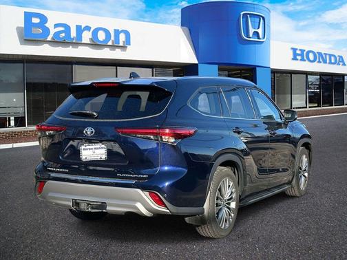 2021 Toyota Highlander Platinum