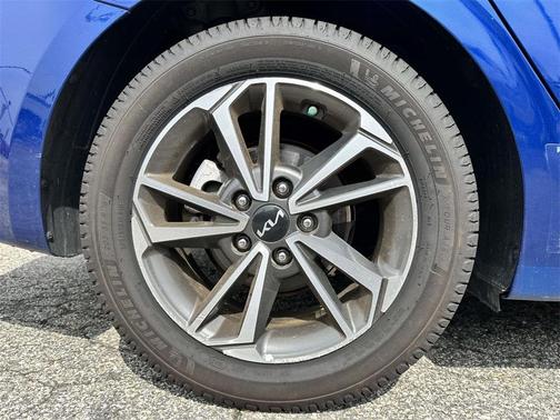 2022 Kia Forte LXS