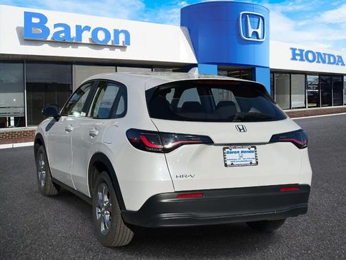 2025 Honda HR-V LX