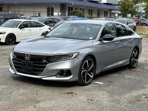 2022 Honda Accord Sport SE