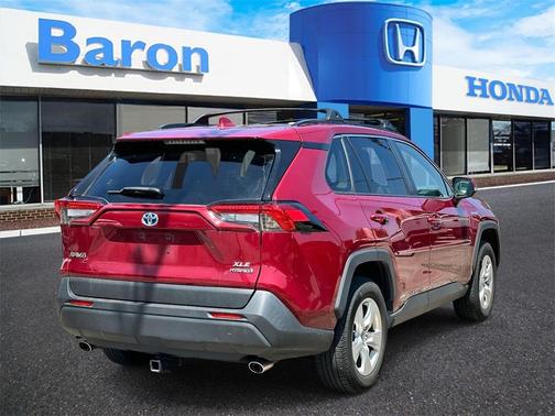 2019 Toyota RAV4 Hybrid XLE