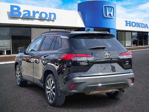 2022 Toyota Corolla Cross XLE