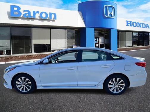 2016 Hyundai SONATA Sport