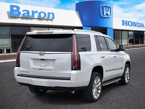 2020 Cadillac Escalade Luxury