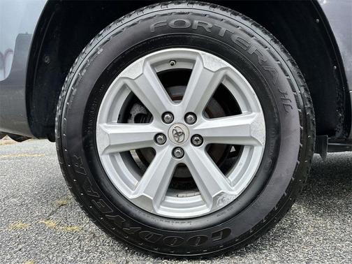 2010 Toyota Highlander Base