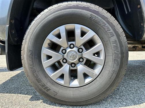 2016 Toyota Tacoma SR5