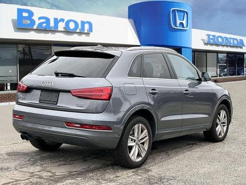 2017 Audi Q3 2.0T Premium Plus