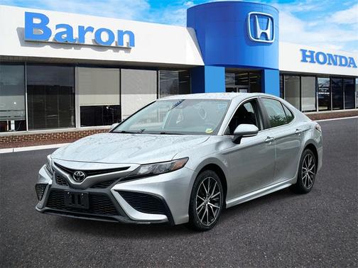 2022 Toyota Camry SE Nightshade