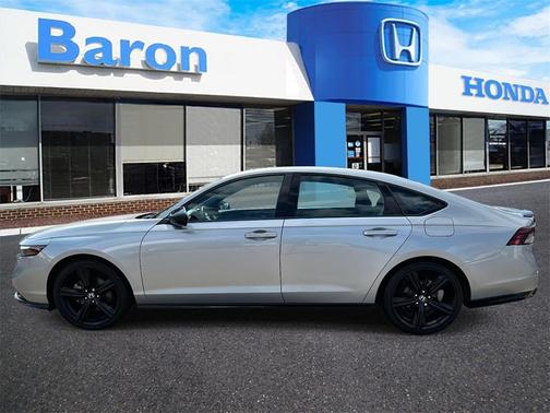 2023 Honda Accord Hybrid Sport-L