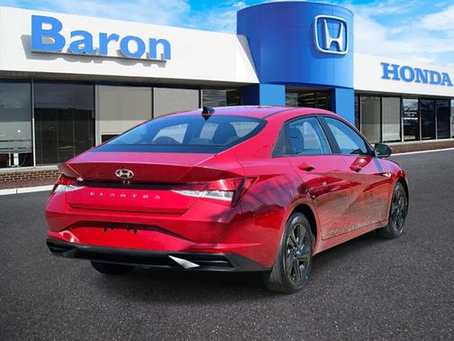 2021 Hyundai ELANTRA SEL