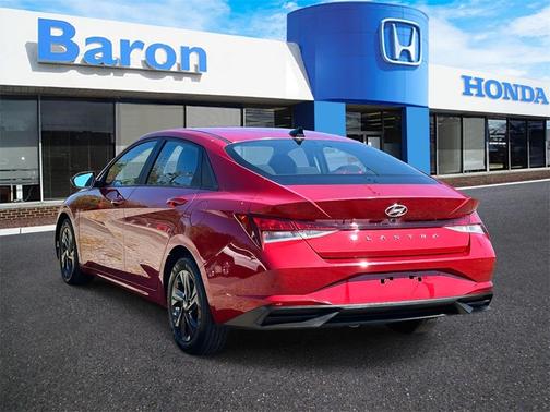 2021 Hyundai ELANTRA SEL