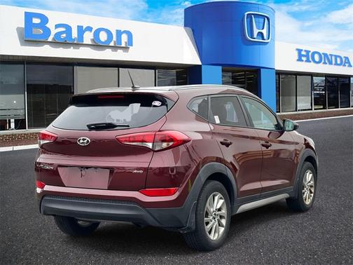 2017 Hyundai TUCSON SE