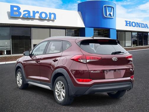 2017 Hyundai TUCSON SE