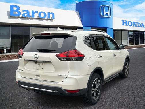 2017 Nissan Rogue SL