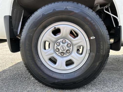 2025 Nissan Frontier S