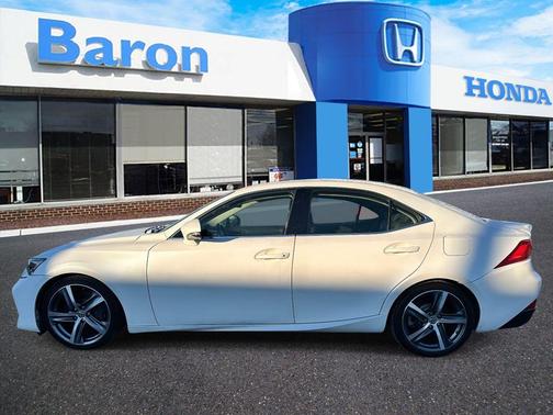 2018 Lexus IS 300 Base