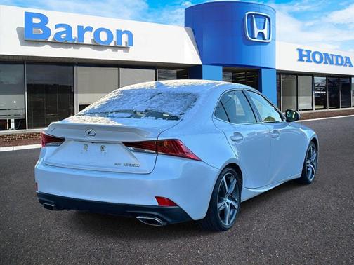 2018 Lexus IS 300 Base