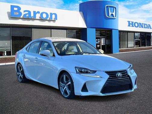 2018 Lexus IS 300 Base
