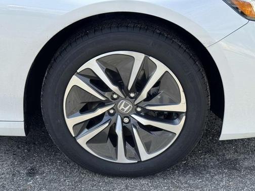 2022 Honda Accord Hybrid Base