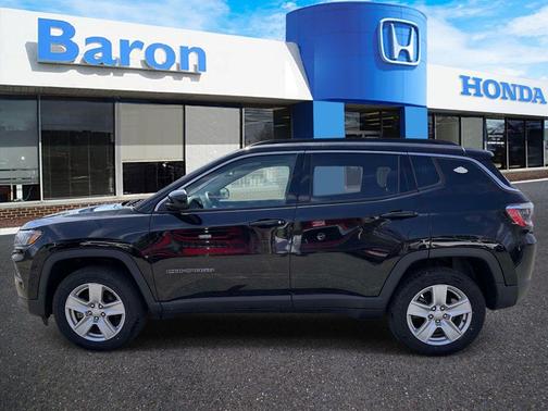 Diamond Black 2022 Jeep Compass Latitude