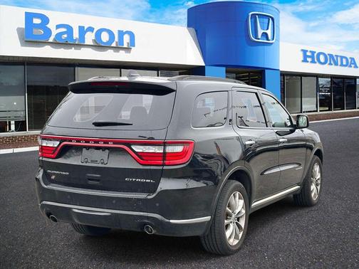 DB Black Crystal Clearcoat 2022 Dodge Durango Citadel