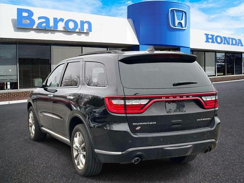 DB Black Crystal Clearcoat 2022 Dodge Durango Citadel