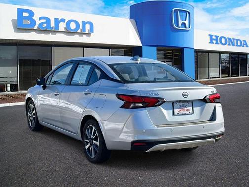 2023 Nissan Versa 1.6 SV