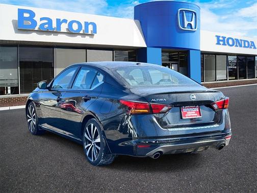 2022 Nissan Altima 2.5 SR
