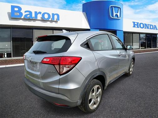 2017 Honda HR-V LX