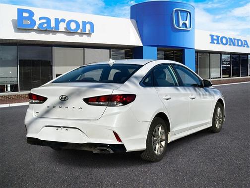 2018 Hyundai SONATA SE