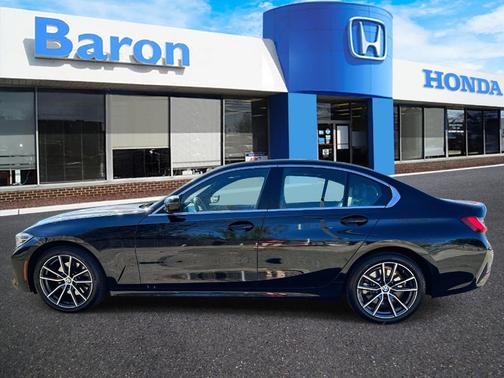 2019 BMW 330 i xDrive