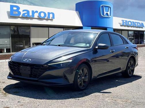 2021 Hyundai ELANTRA SEL