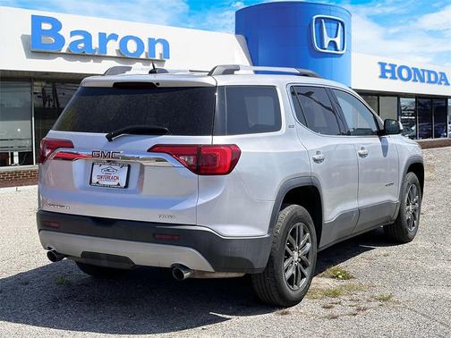 2019 GMC Acadia SLT-1