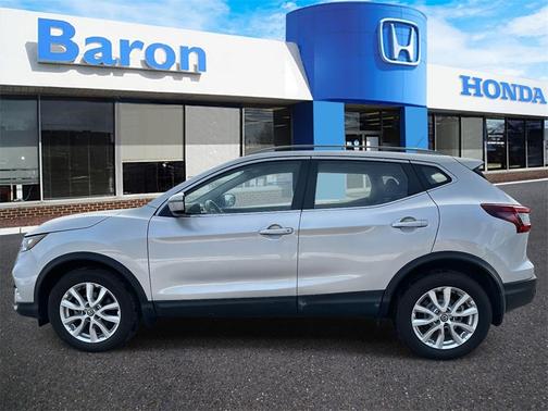 2021 Nissan Rogue Sport SV