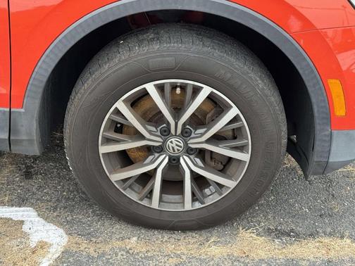 2019 Volkswagen Tiguan 2.0T SE