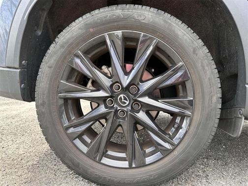 2022 Mazda CX-5 Carbon Edition