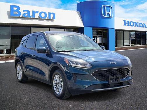 Green Metallic 2020 Ford Escape SE