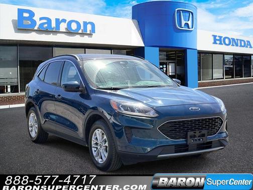 Green Metallic 2020 Ford Escape SE