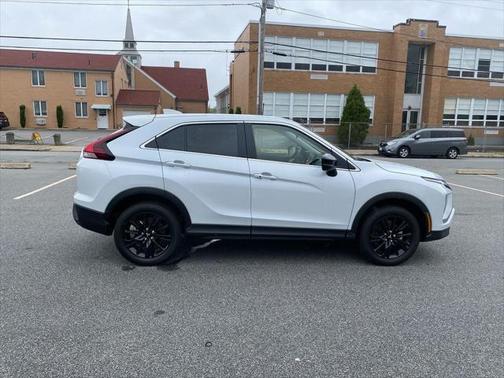 2025 Mitsubishi Eclipse Cross LE