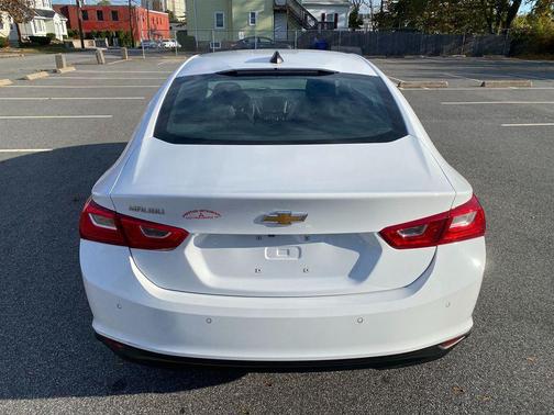 Summit White 2023 Chevrolet Malibu 1LS