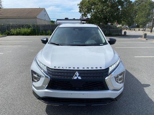 2025 Mitsubishi Eclipse Cross LE