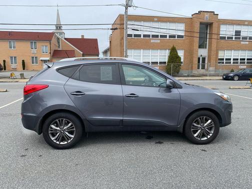 2014 Hyundai TUCSON SE